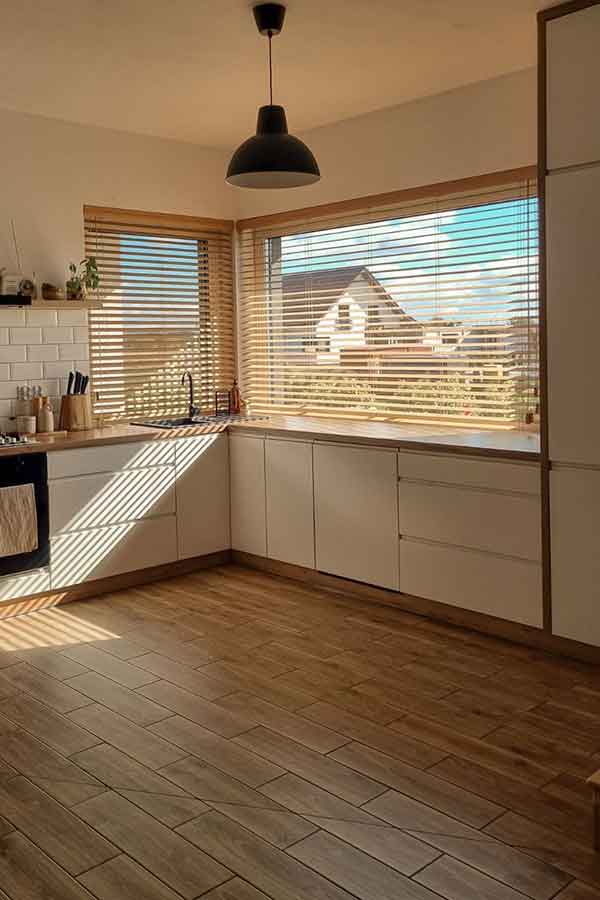 
مدل پردهای جدید آشپزخانه کرکره ای 2024؛ که خیلی ترند و جذابه با ترکیب رنگ زیبا
