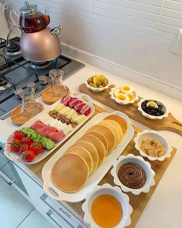 تزیین صبحانه ساده 2024؛ دیزاین متفاوت و راحت از بریک فست روزانه خانم های کد بانو