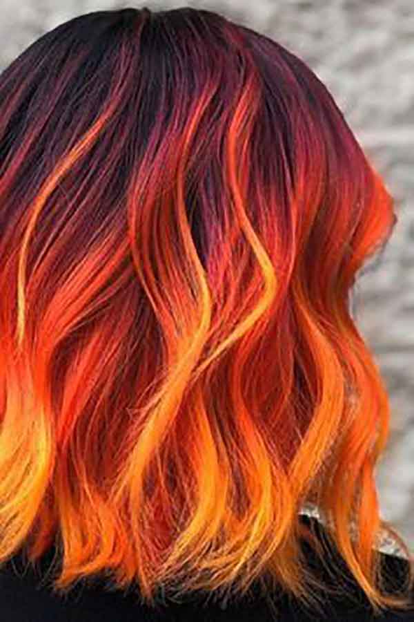 رنگ مو فانتزی 2024؛ بهترین کارهای که روحیه مونو عوض میکنه تغییر دادن رنگ مویه