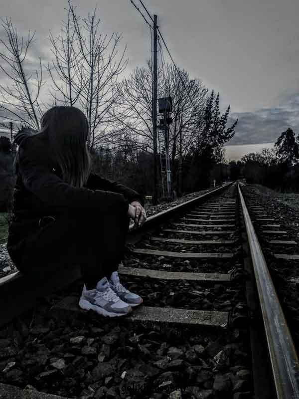 جدیدترین عکس پروفایل غمگین دخترانه