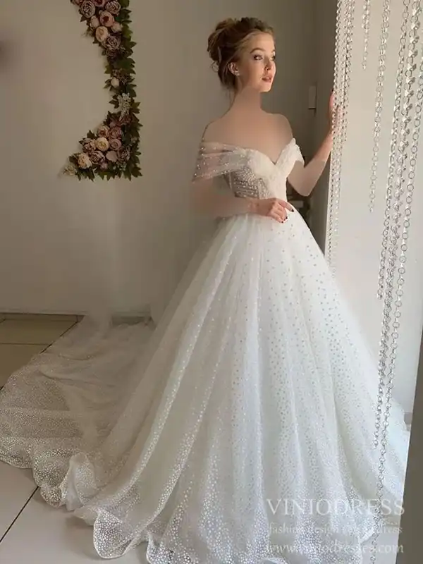 ۱۰ ایده خلاق برای لباس عروس تابستانی + عکس و راهنما