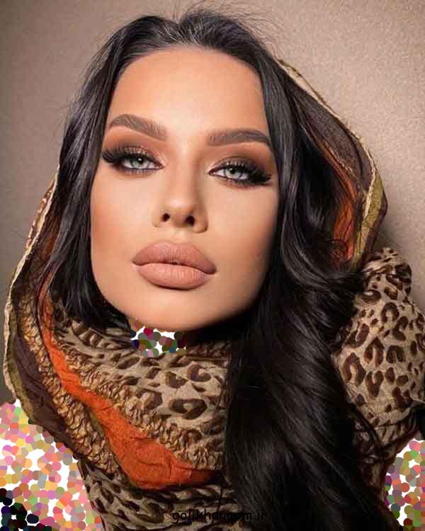 مدل میکاپ با پیشانی بلند