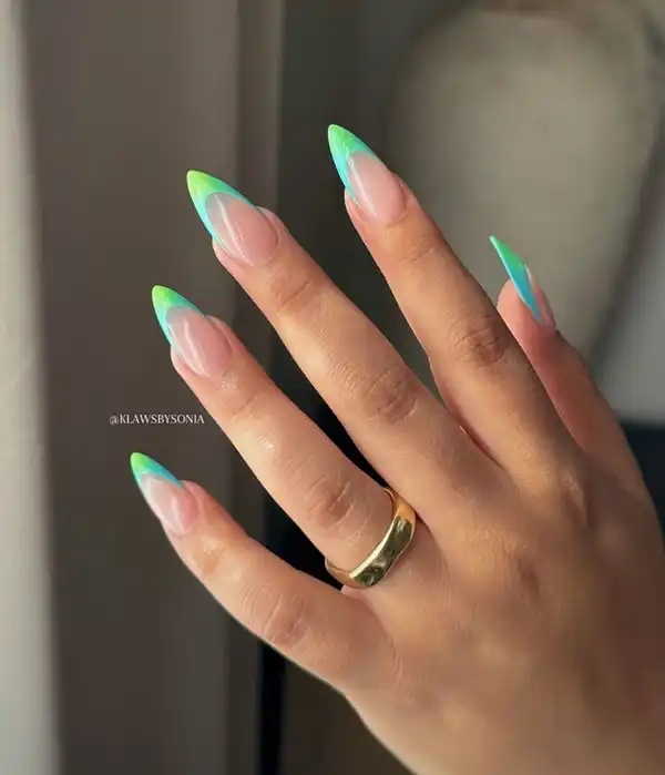 مدل ناخن فرنچ رنگی تابستانی
