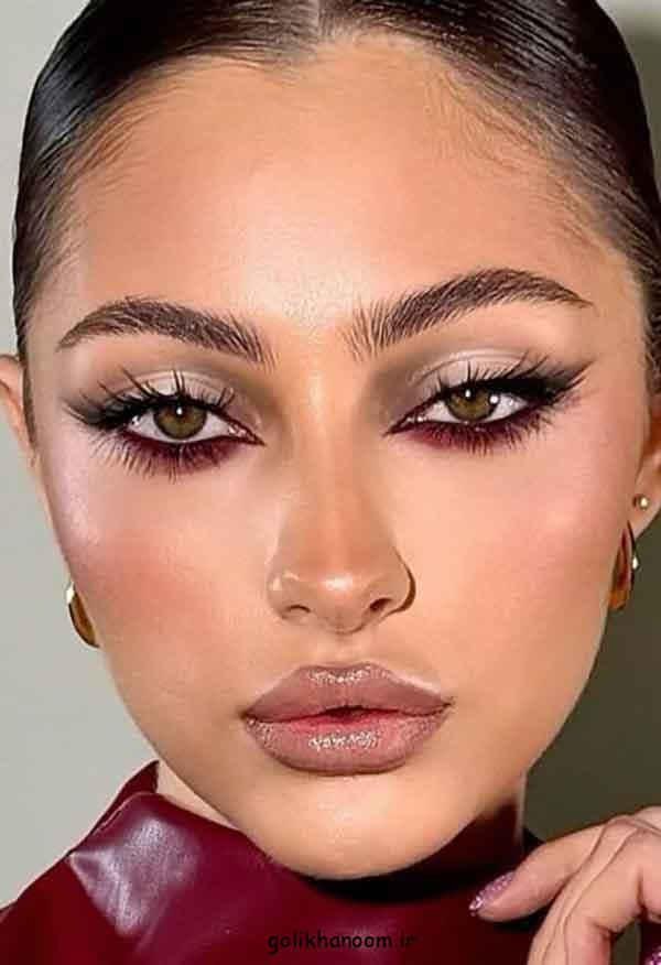 آرایش مناسب برای لباس قرمز، 30 نمونه میکاپ چشم به سبک های مختلف با لباس قرمز  