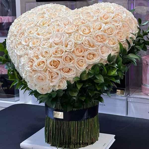 دسته گلی برای عکاسی در جشن تولد؛ شیک و جدید لاکچری [بزرگ کوچیک] رنگ‌های شاد