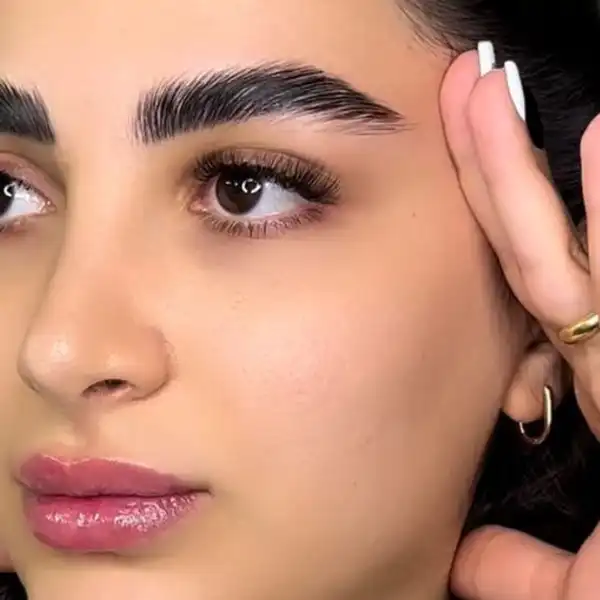 مدل ابرو ۲۰۲۵ | قشنگترین مدل ابرو طبیعی جدید و شیک جوان کننده (ساده,کوتاه بلند)