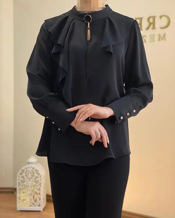 100 مدل شومیز مشکی 2025؛ جدیدترین بلوز مشکی زنانه برای محرم [مجلسی ساده]
