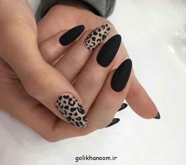 مدل ناخن برای محرم دخترانه ۱۴۰۴ | گلچین طرح مشکی زیبا و جدید (کوتاه و بلند)