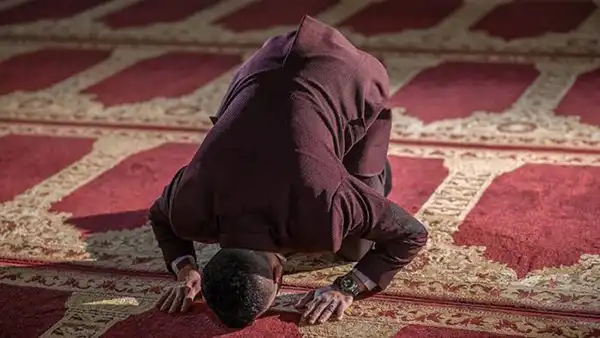 نماز استغفار چگونه است