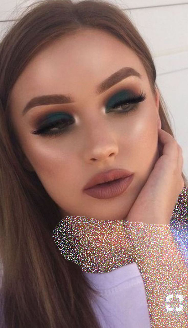 میکاپ با سایه سبز؛ 30 مدل یشمی شایندار ترکیب با رنگ دیگر طلایی (انواع پوست)